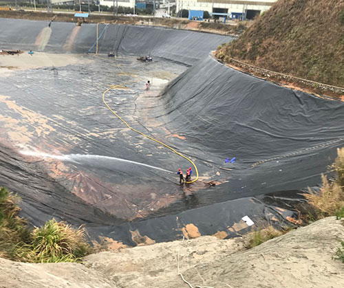 万柏林废水池清理